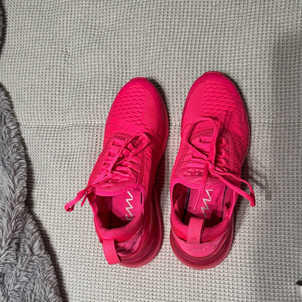 Nike Air Max 270